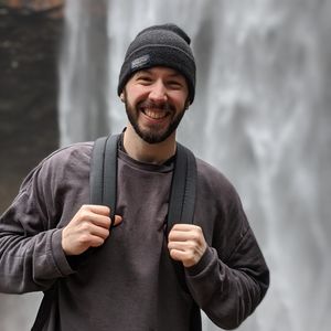 Meet your Posher, Derek